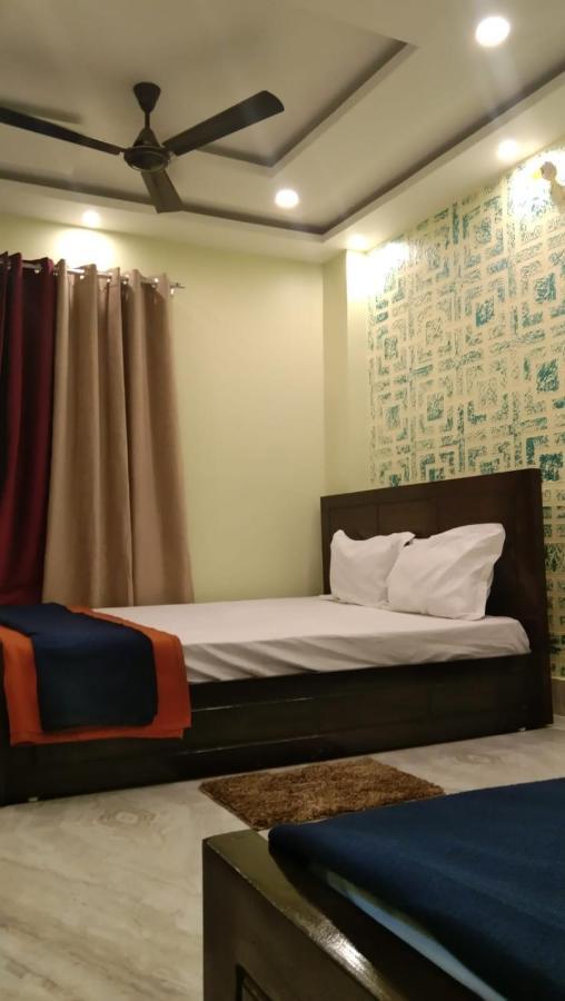 Dubby Indian Hotel Inn ! Puri Exteriör bild